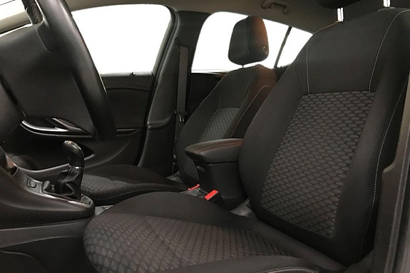 Opel Astra 13 of 23