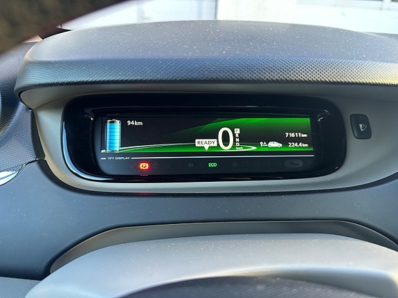 Renault Zoe 12 of 14