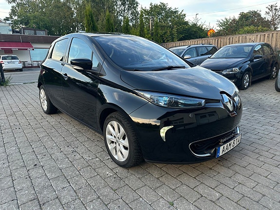 Renault Zoe 14 of 14