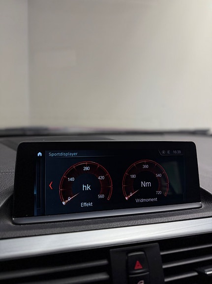 BMW M140i 22 of 27