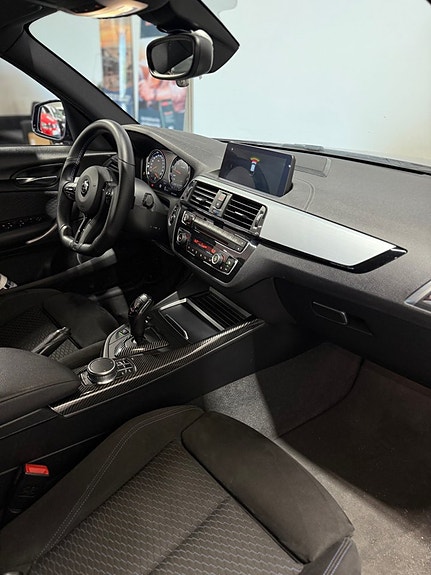 BMW M140i 15 of 27