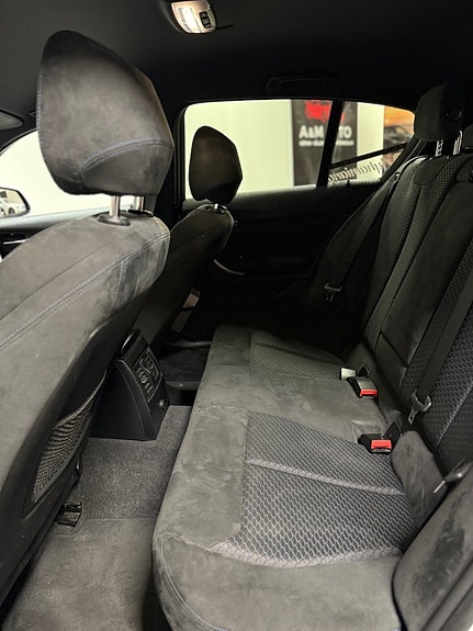 BMW M140i 27 of 27