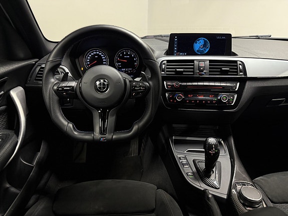 BMW M140i 17 of 27