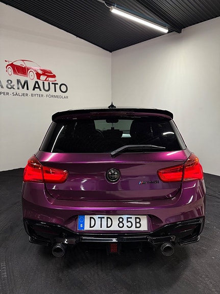 BMW M140i 8 of 27