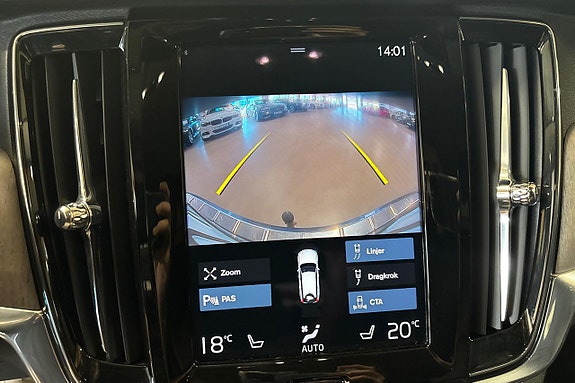 Volvo V90 Cross Country 16 of 26