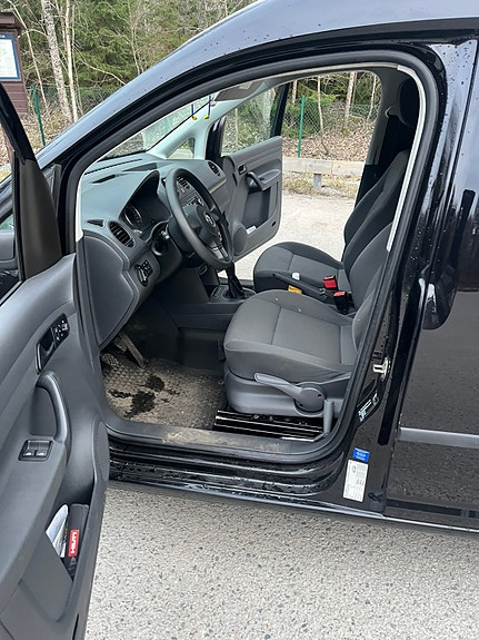 Volkswagen Caddy Maxi 9 of 10