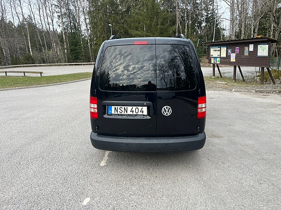 Volkswagen Caddy Maxi 4 of 10