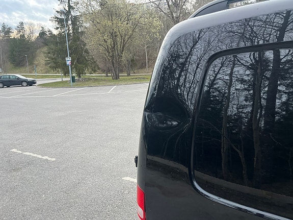Volkswagen Caddy Maxi 5 of 10