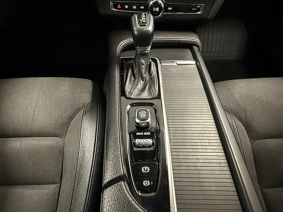 Volvo V90 25 of 27