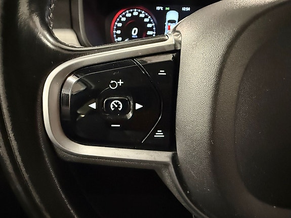 Volvo V90 17 of 27