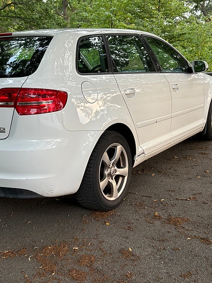 Audi A3 4 of 11