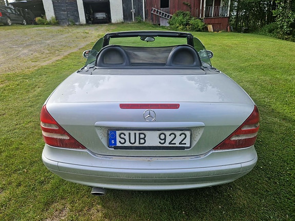 Mercedes-Benz SLK200 3 of 6