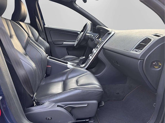 Volvo XC60 24 of 26