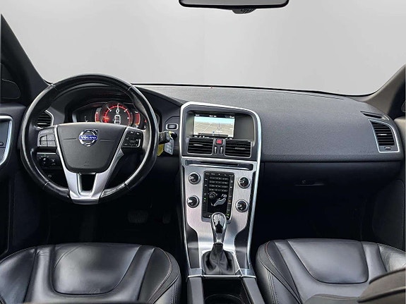 Volvo XC60 22 of 26