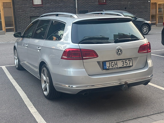 Volkswagen Passat 8 of 18