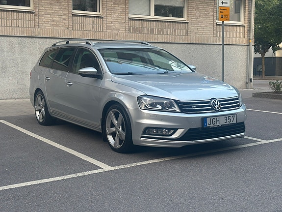 Volkswagen Passat 4 of 18