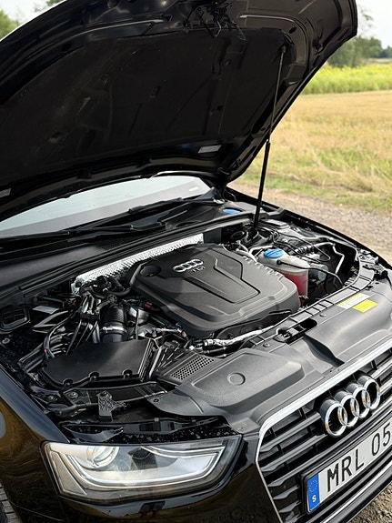 Audi A4 15 of 17
