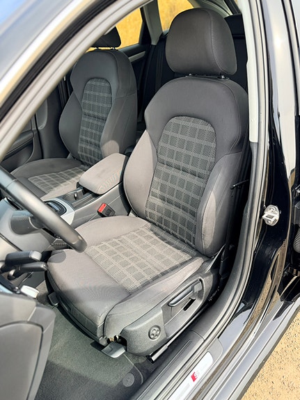 Audi A4 10 of 17