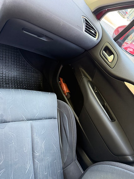Citroen C4 10 of 12