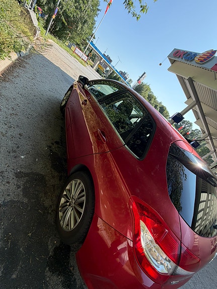 Citroen C4 4 of 12