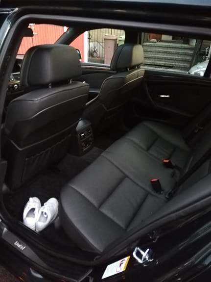 BMW 530d 6 of 7