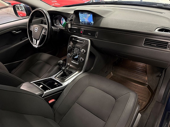 Volvo XC70 7 of 21