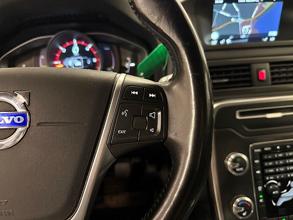 Volvo XC70 18 of 21