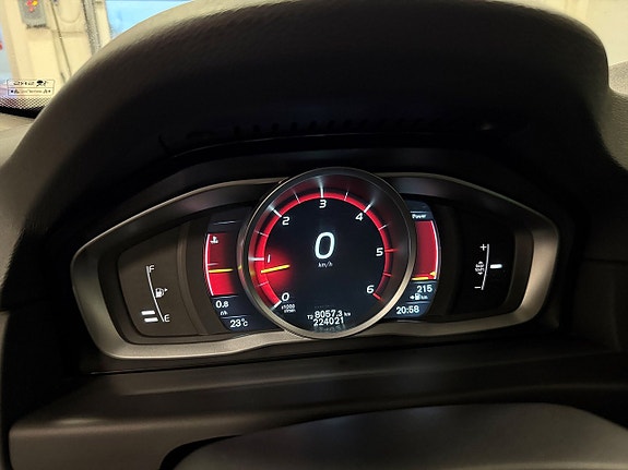 Volvo XC70 3 of 21