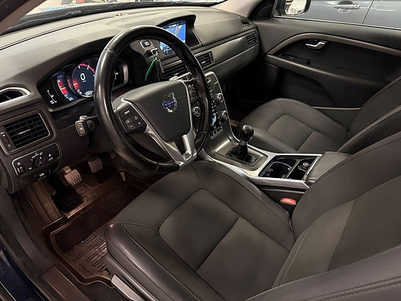 Volvo XC70 8 of 21