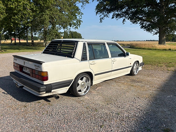 Volvo 740 3 of 3