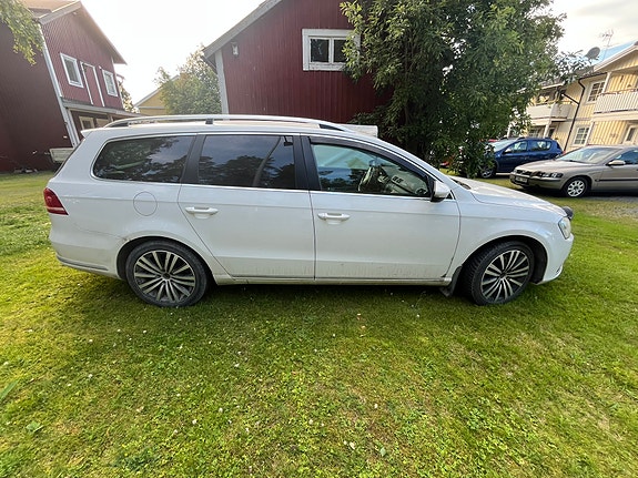 Volkswagen Passat 4 of 5