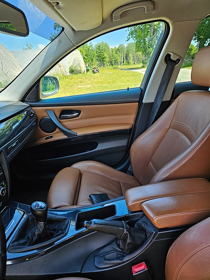 BMW 325d 7 of 7