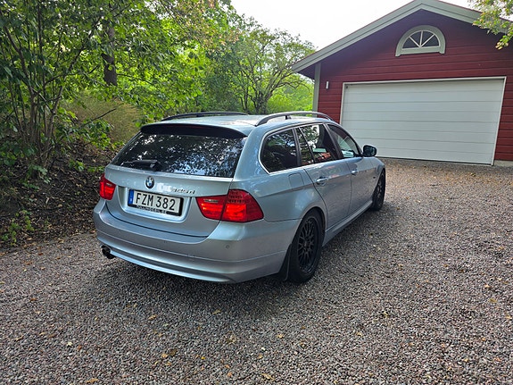 BMW 325d 4 of 7
