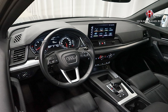 Audi Q5 8 of 19