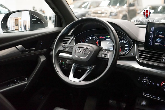 Audi Q5 12 of 19