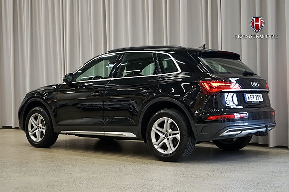 Audi Q5 4 of 19