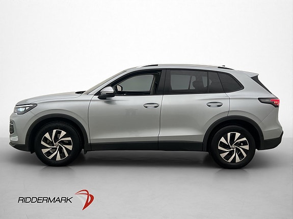 Volkswagen Tiguan 5 of 28