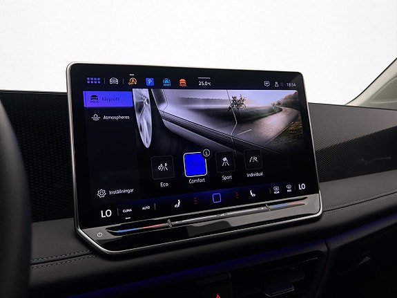 Volkswagen Tiguan 22 of 28