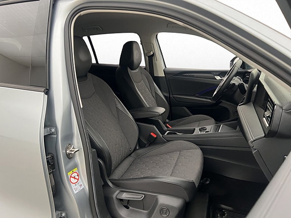 Volkswagen Tiguan 14 of 28