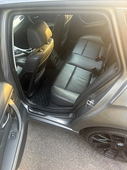 BMW 320d 5 of 6