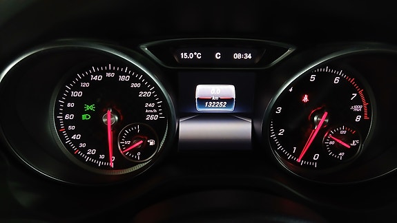 Mercedes-Benz A180 15 of 15