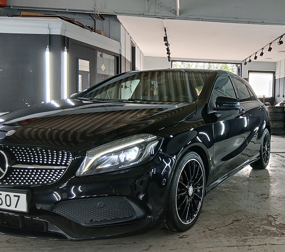 Mercedes-Benz A180 8 of 15
