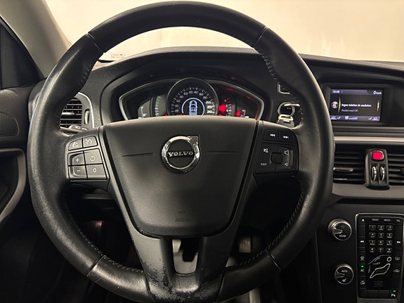 Volvo V40 19 of 30