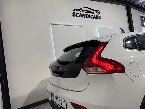 Volvo V40 6 of 30