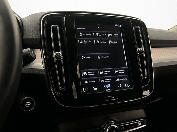 Volvo XC40 20 of 27