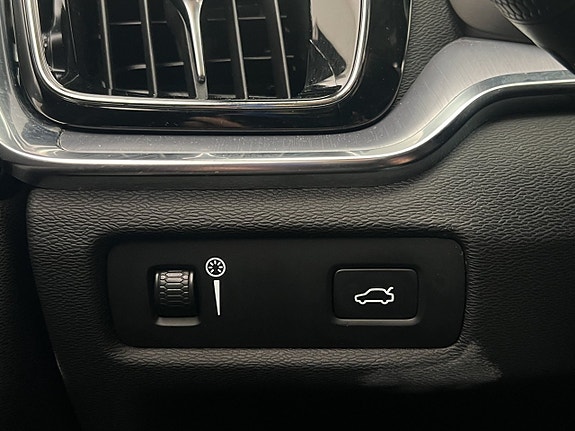 Volvo V60 28 of 30