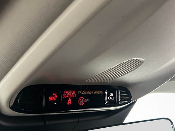 Volvo V60 24 of 30