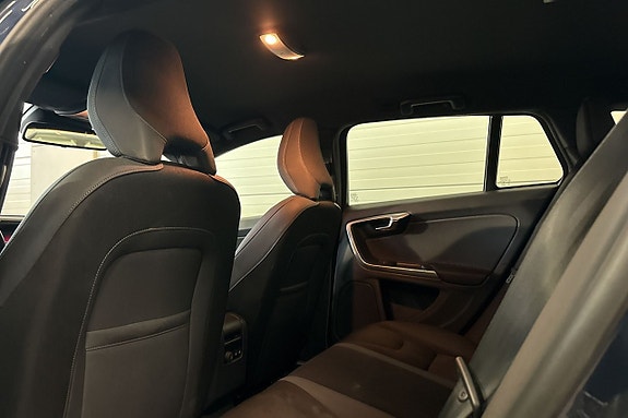 Volvo V60 21 of 23