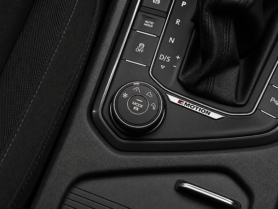 Volkswagen Tiguan Allspace 13 of 25