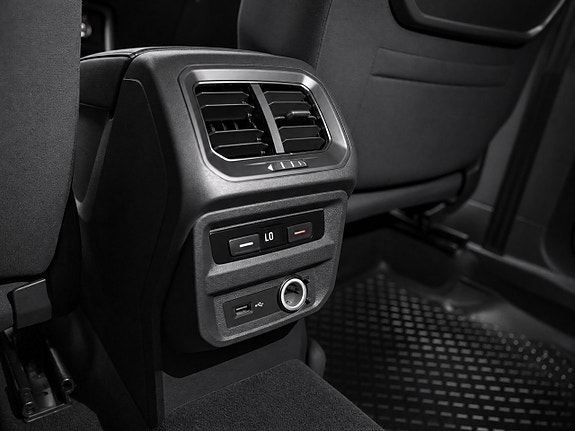 Volkswagen Tiguan Allspace 22 of 25